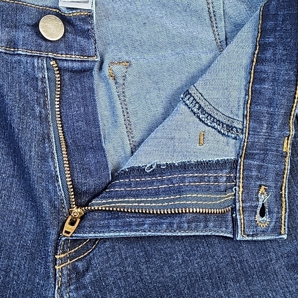 Judy Blue High Rise Super Flare Leg Raw Hem Dark Wash Stretch Denim Jean - Picture 5 of 16